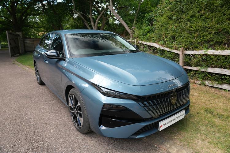 PEUGEOT 308 DIESEL HATCHBACK 1.5 BlueHDi GT 5dr EAT8